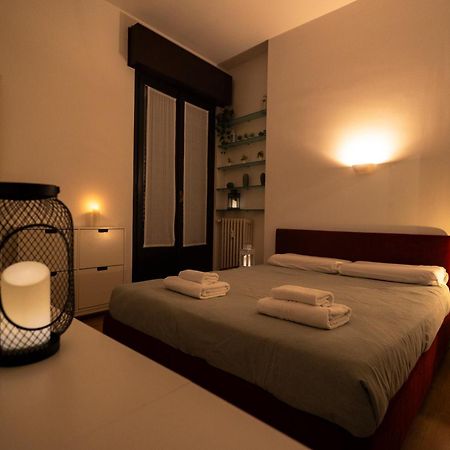 The Lantern Flat - Darsena Area Apartment Milan Exterior photo