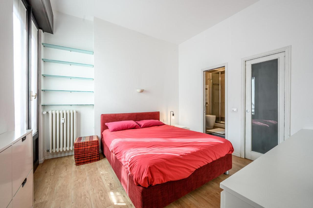 The Lantern Flat - Darsena Area Apartment Milan Exterior photo