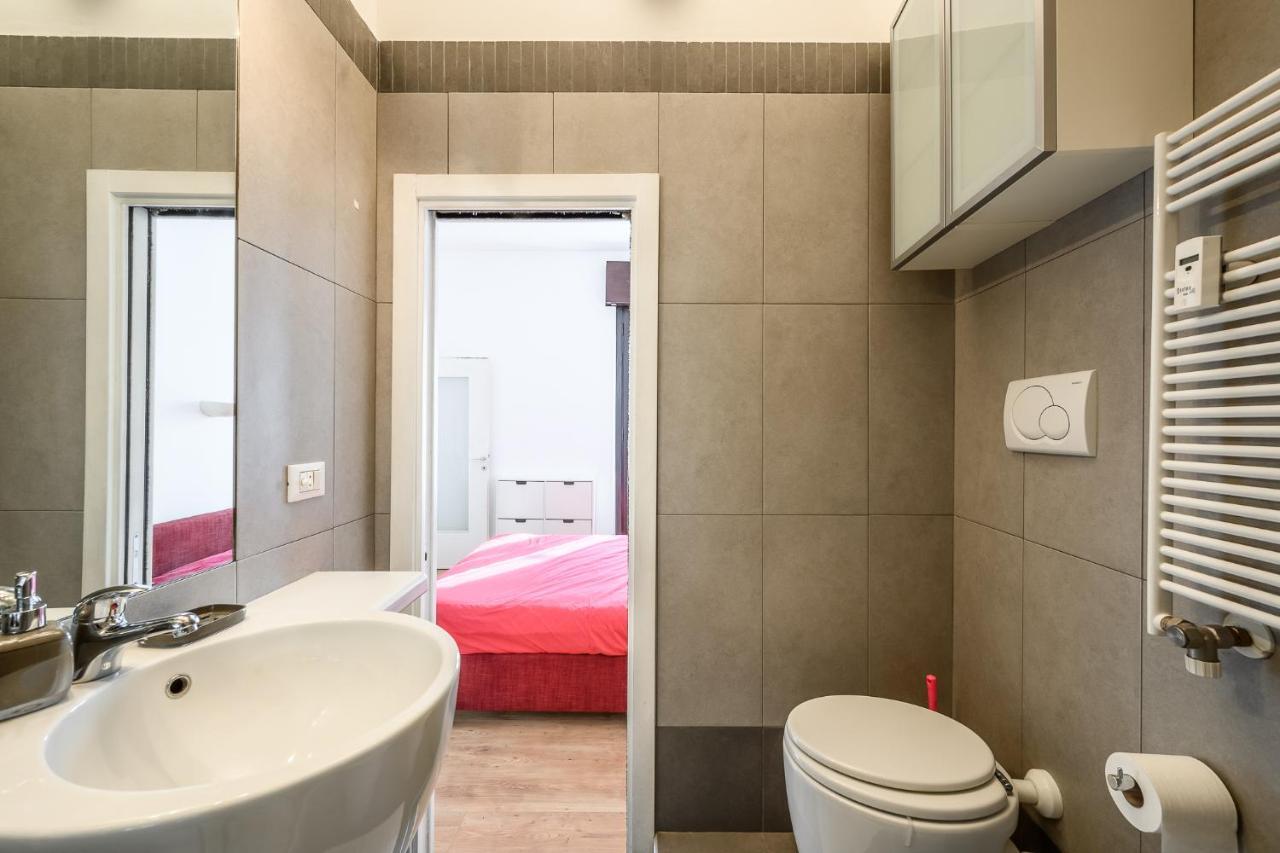 The Lantern Flat - Darsena Area Apartment Milan Exterior photo