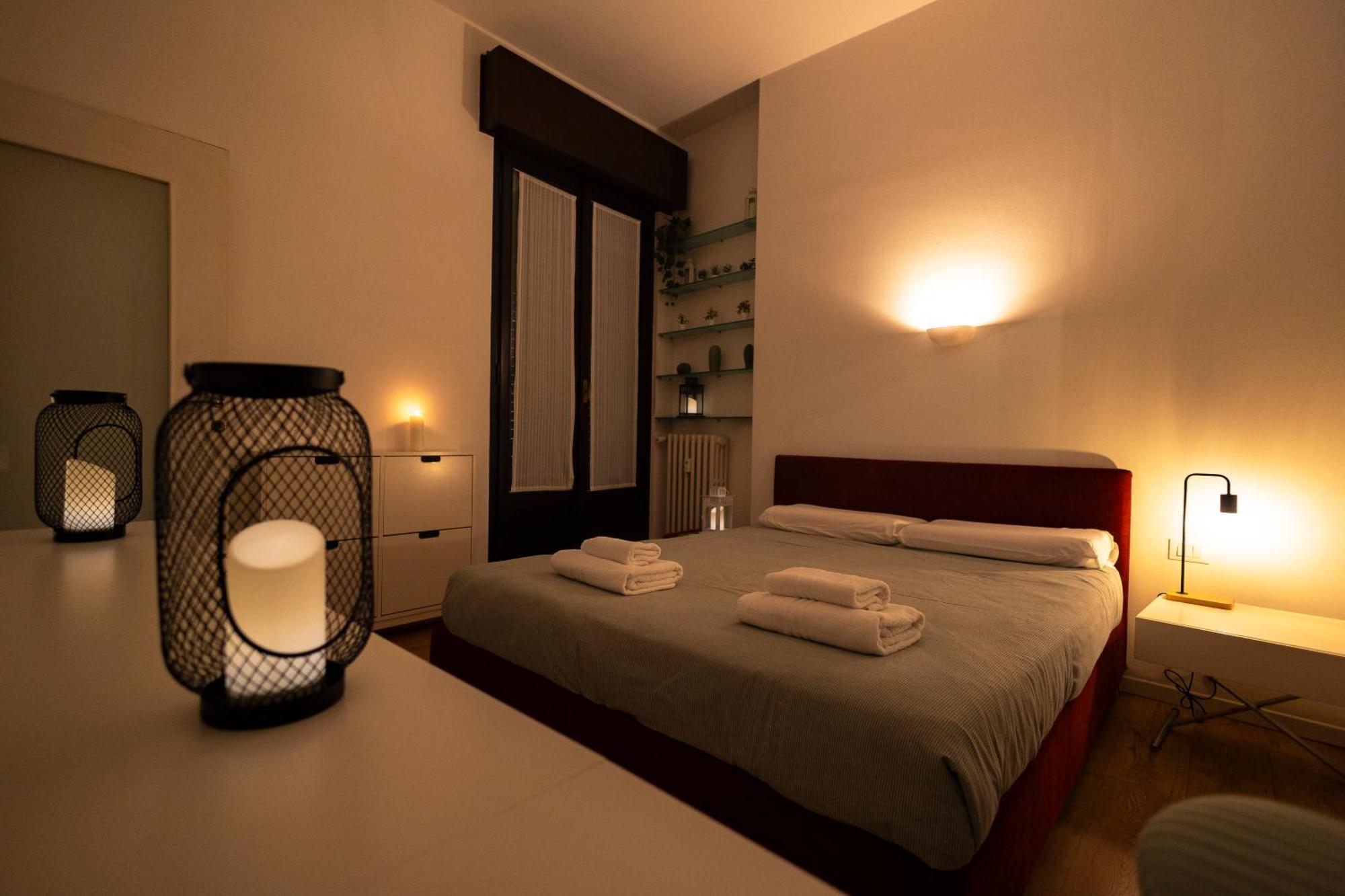 The Lantern Flat - Darsena Area Apartment Milan Exterior photo